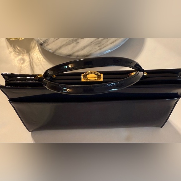 Vintage Elegant Crown Lewis Patent Leather NAVY Handbag. Shiny. Two Top Handles - Picture 9 of 16